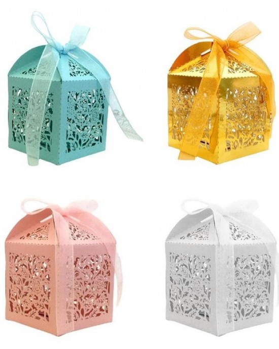 Candy Boxes Treat Boxes Hollow Out Sweets Box for Wedding Baptism Valentines Day
